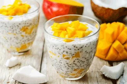 coconut-mango-Chia-seed-pudding.jpg.webp